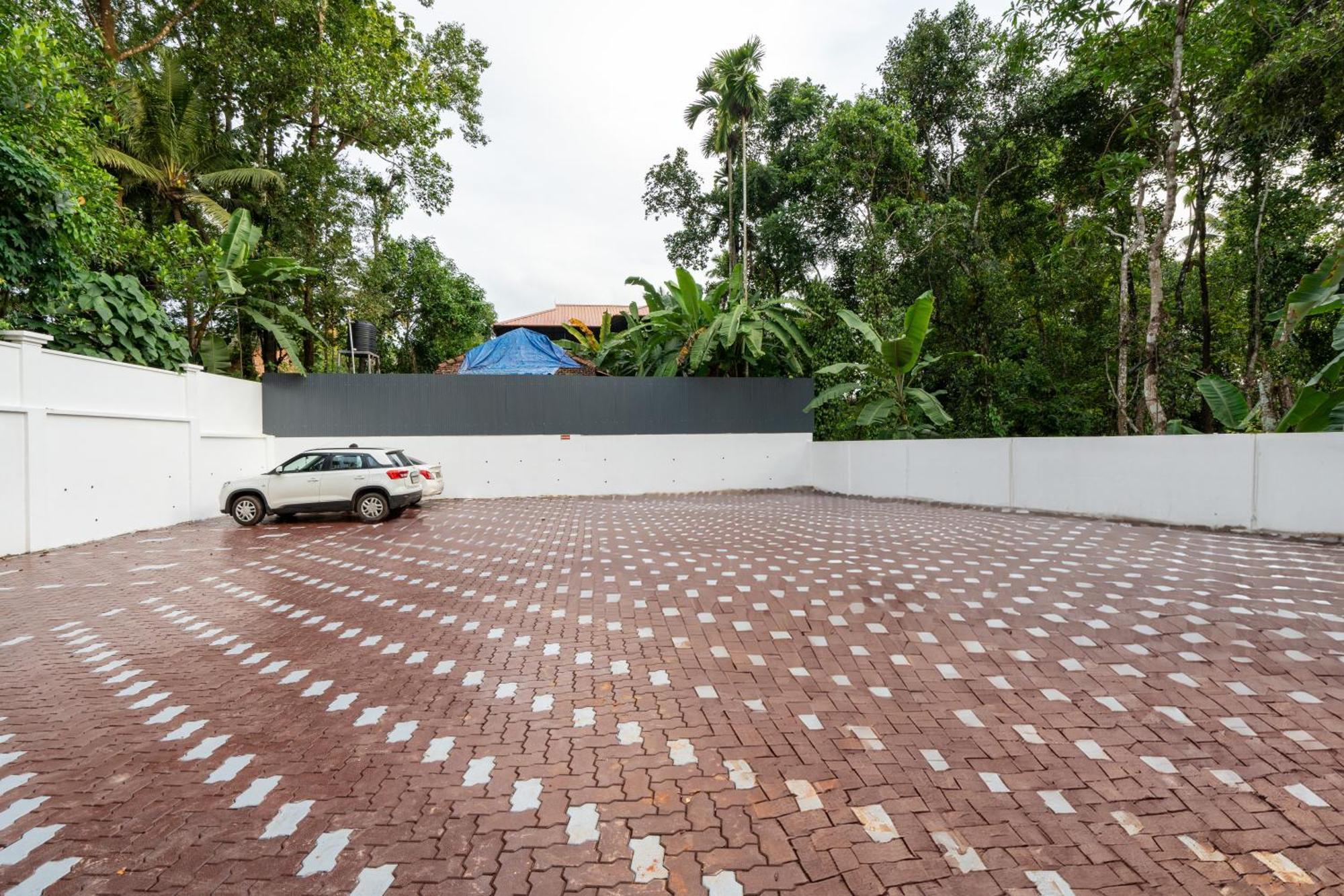 Cochin Airport Hotel Kochi Luaran gambar