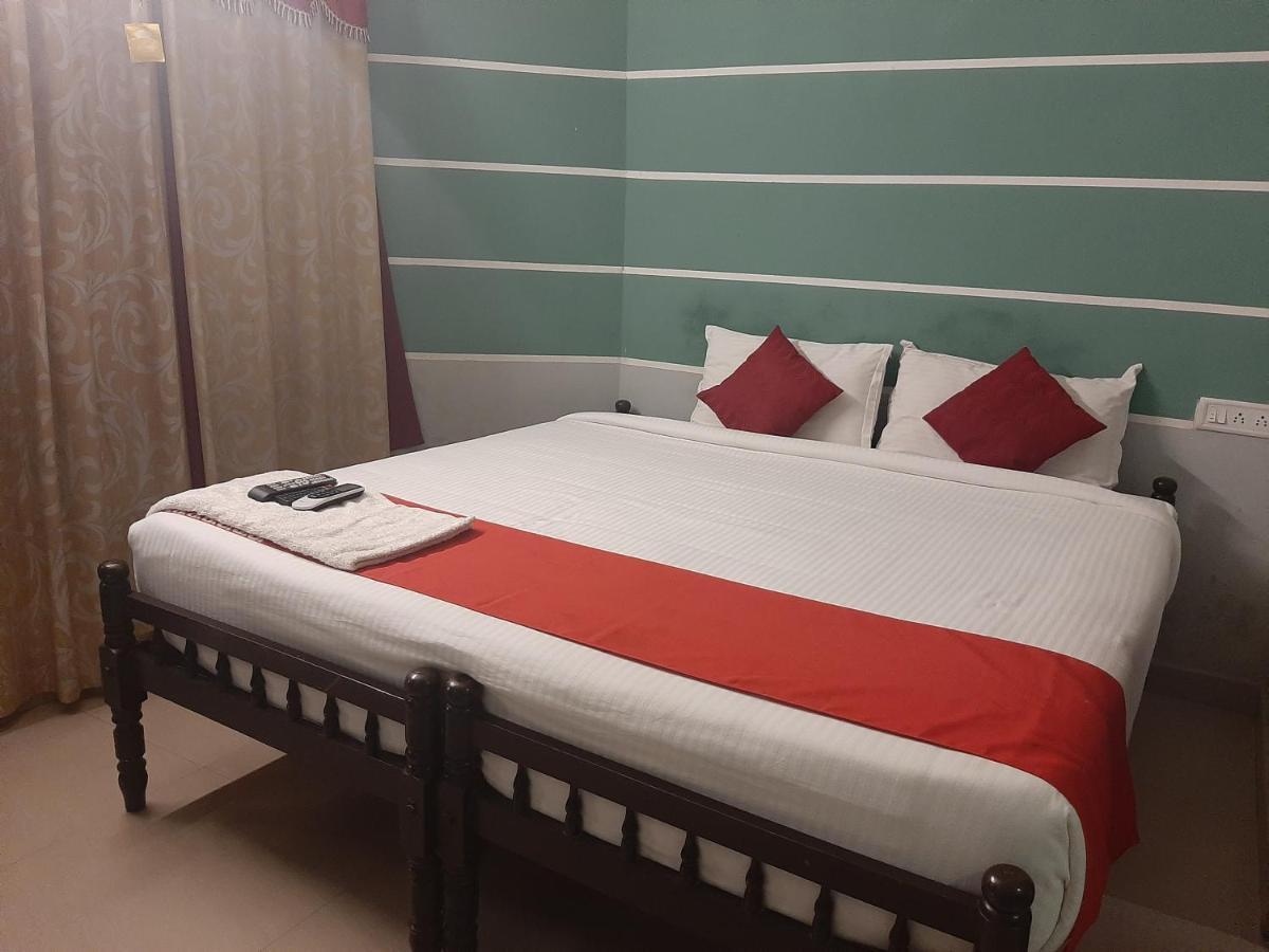 Cochin Airport Hotel Kochi Luaran gambar