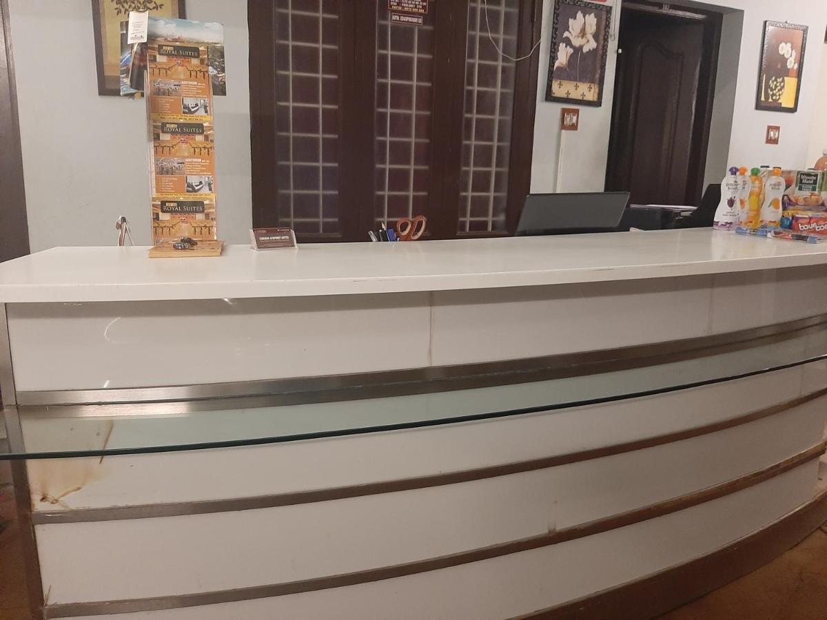 Cochin Airport Hotel Kochi Luaran gambar