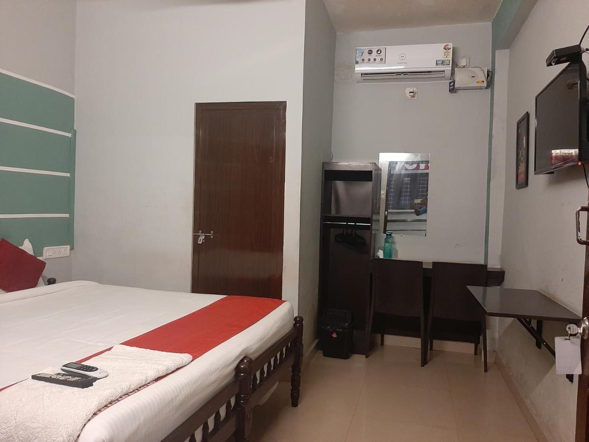 Cochin Airport Hotel Kochi Luaran gambar