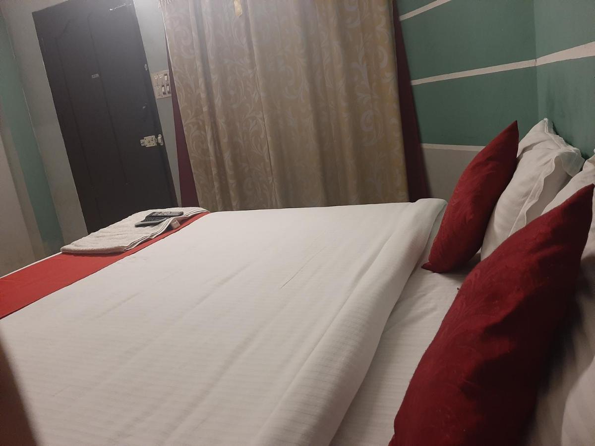 Cochin Airport Hotel Kochi Luaran gambar